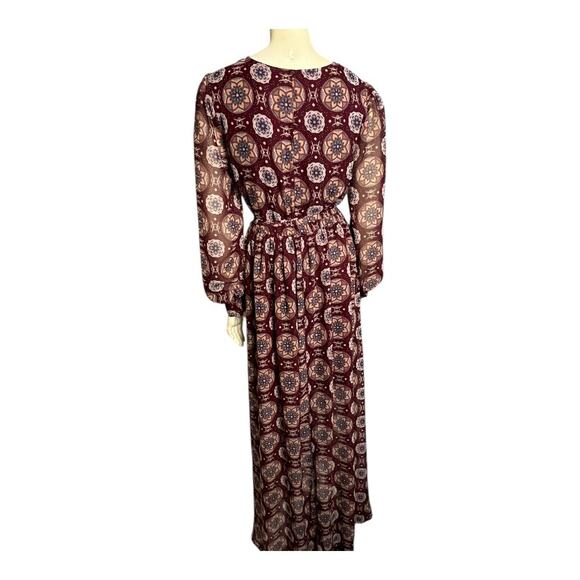 Lulus Art And Soul Print Long Sleeve Hi Low Maxi Dress Burgundy Women's S Boho - Picture 9 of 11